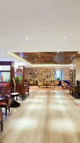 ME Yinhe International Hotel - Image 2