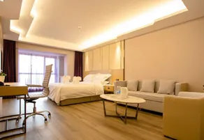 Peninsula Impression Hotel (Longkou Poly Plaza) - Image 5