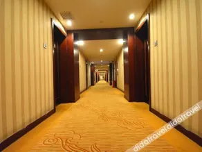 Dahe International Hotel (Zhengzhou Futa Center) - Image 3