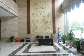 Shishou Crown Hotel - Image 5