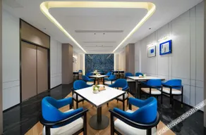 Rezen Garden Hotel - Image 2