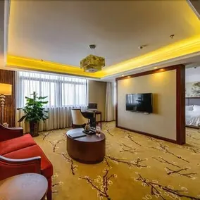 SHIDU PURPLE YUET HOTEL - Image 4