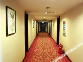 Dongyuan Hotel - Image 4