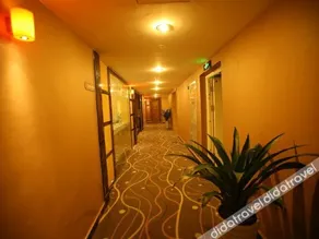 Pai Hotel Neijiang Wanda Plaza - Image 5