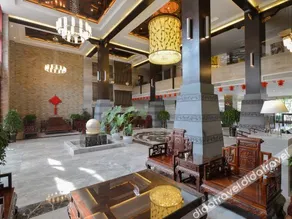 Yinhe Holiday Hotel - Image 4