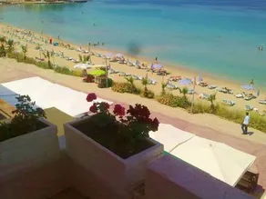 Ladies Beach Hotel - Image 2