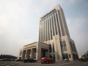 Yixing Dingshan International Hotel - Image 2