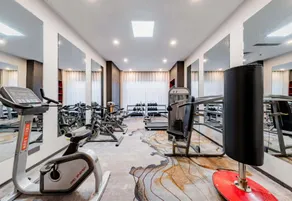 Home Inn UP Huayi Collection Hotel - Image 3