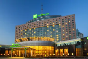 Yinchuan Guomao Center Hotel - Image 4