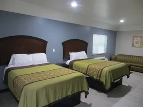 Hotel O Regency Suites Houston - IAH Beltway 8 - Image 4