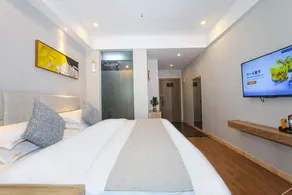 Enjoy Hotel - Image 2
