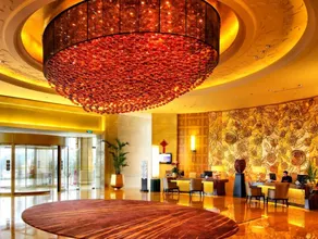 Jinling Lakeview Hotel - Image 3