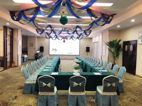 Kaibinli International Hotel - Image 2