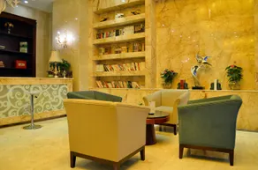 Baina Ruiding Fshion Hotel - Image 3
