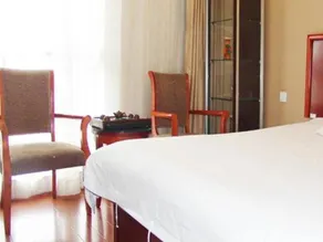 Greentree Inn Tianjin Dabeiyuan Hotel - Image 3