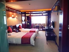 Golden Shore Hotel - Image 5