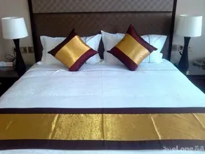 Yuntian Garden Hotel - Image 4