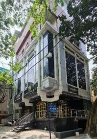 SRS Elegance Suites - Image 4