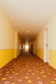 Home Inns Group - Xingtai Wenqian Street Paibo Yun Hotel - Image 3