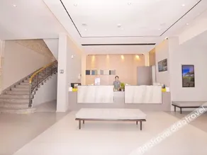Home Inn Selected (Shenzhen Pinghu Huanancheng Dahuanggong Commercial Center) - Image 3