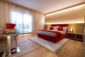 NEW OPENING 2022 - Los Lorentes Hotel Bern City - Image 2