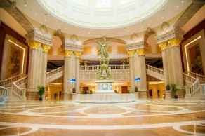 Evergrande Hotel，Tianjin Dongli Lake - Image 4