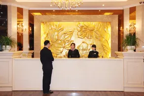 Jieyang Victoria Holiday Business Hotel - Image 2
