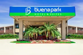 Quality Inn & Suites Buena Park Anaheim - Image 2