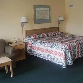 Budget Inn Conway - Image 5