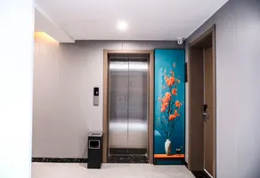 Huayi Hotel (Weinan Banquan Town Government Branch) - Image 2
