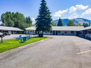 Alpine Motel - Image 3