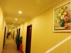 Ziyang Jinheng Business Hotel (Ziyang Sports Plaza) - Image 4