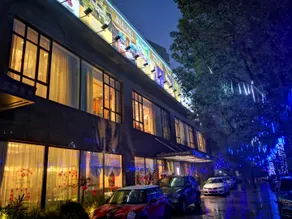 Yuelu Garden Hotel - Image 3
