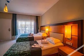 Prenses Sealine Beach Hotel - Image 2