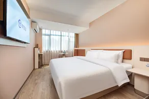 HanTing Hotel (Xingtai Longyao County Tianyi Plaza) - Image 4