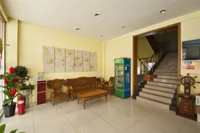 Shicheng Business Hotel - Image 3
