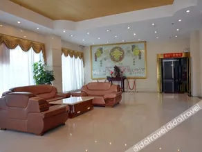 Yayi Hotel - Image 4