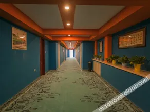 Traders Hotel - Image 4