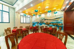 Yuerong Hotel - Image 3