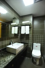West Street Friendship Hotel (Yangshuo Yitian West Street) - Image 2