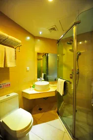 Tianhao Guoyi Hotel Guiyang - Image 5