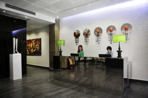 Quanzi Art Inn - Image 3