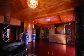 Dongtian Villa - Image 2