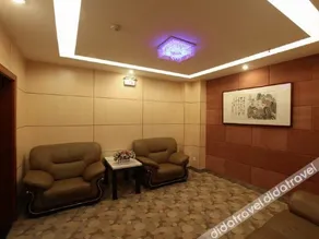Zilin Hotel - Image 2
