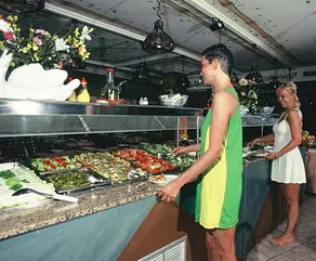 Hotel Santa Monica - Image 3