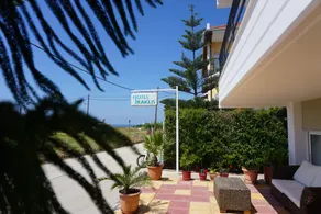 Hotel Iraklis - Image 2