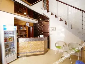Handsome Guesthouse - Image 5