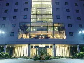Bolton Whites Hotel - Image 2