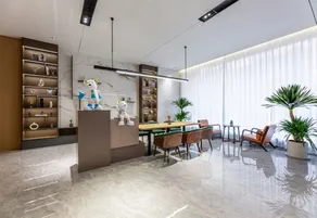 guangshuiyingshanQiuyue InternationalHotel - Image 4