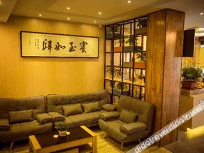 Junyi Chain Hotel (Yangzhou Slender West Lake Siwangting Road Branch) - Image 5